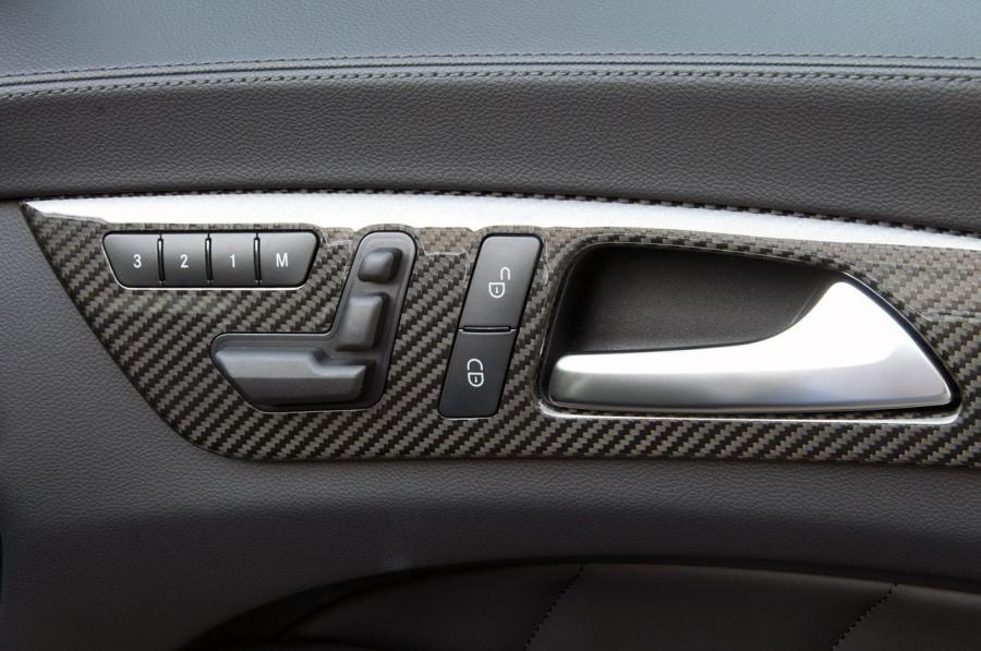  Mercedes-Benz CLS63 AMG 2012 года  (фото 12 из 62)